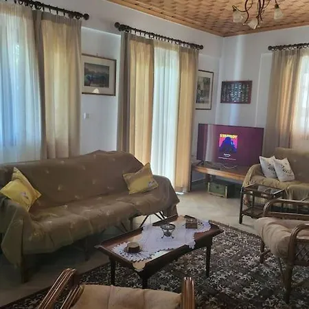 παραδοσιακό αρχοντικό με τζάκι Διαμέρισμα Βαλτεσινίκο