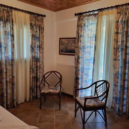 Διαμέρισμα παραδοσιακό αρχοντικό με τζάκι *