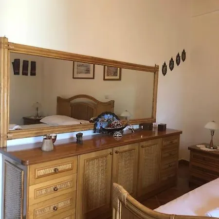 παραδοσιακό αρχοντικό με τζάκι Διαμέρισμα