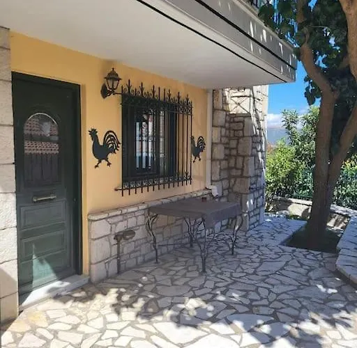 παραδοσιακό αρχοντικό με τζάκι * ואלטסיניקו