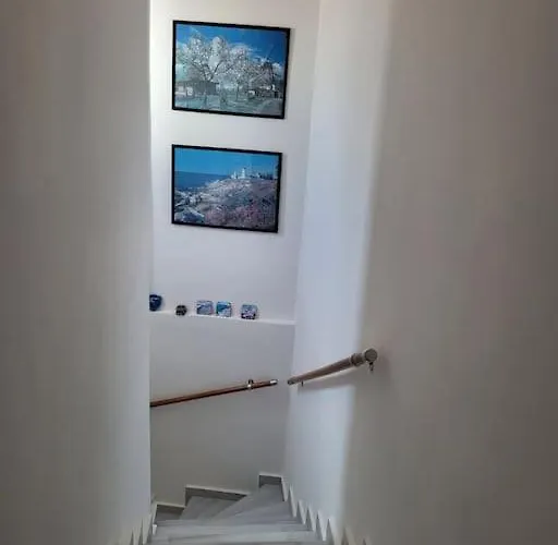 παραδοσιακό αρχοντικό με τζάκι